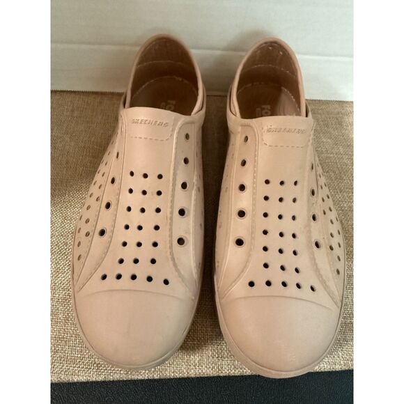 Skechers Foamies Ladies Size 9 Shoes in Excellent Pre-worn Condition! - Picture 1 of 5